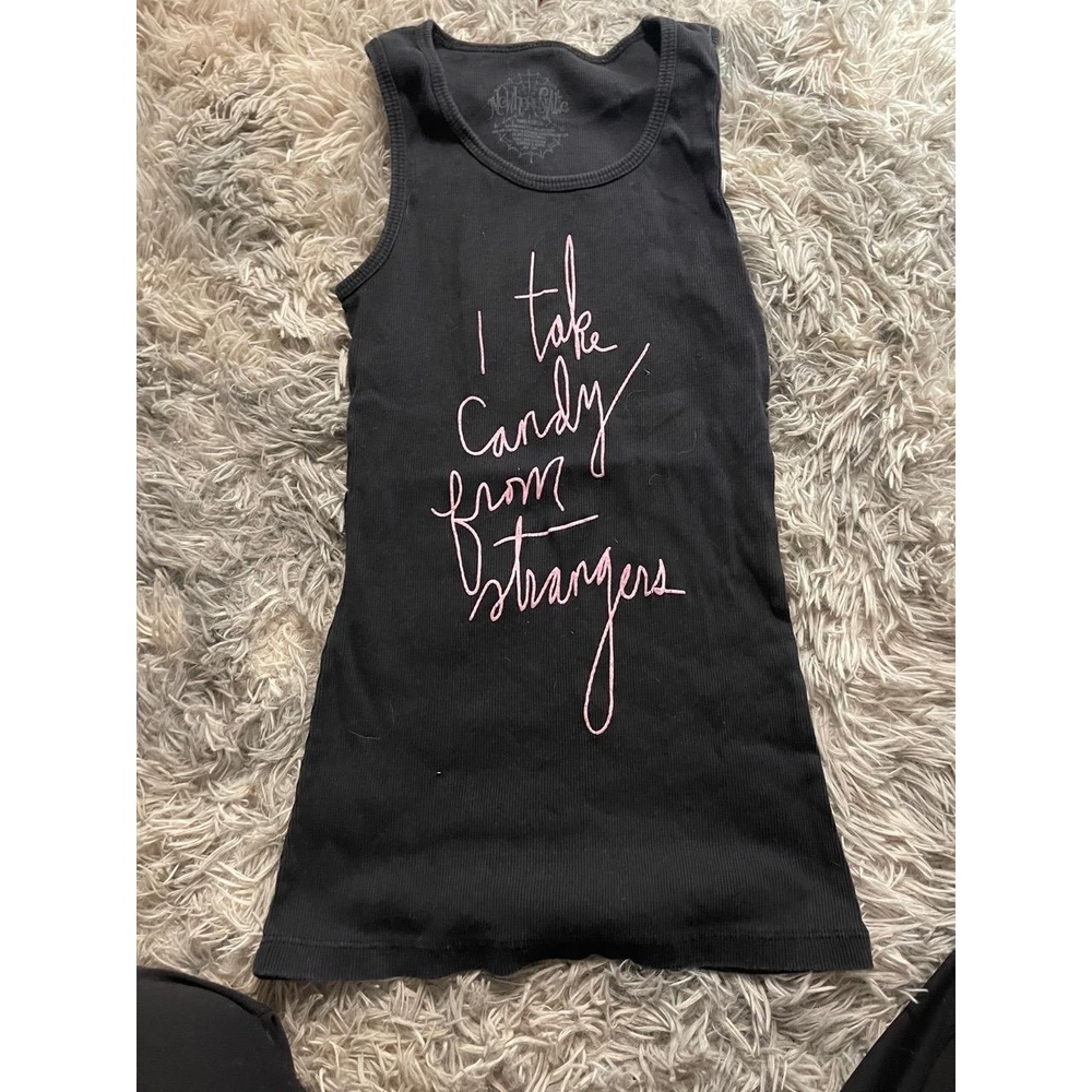 Nowhere Vile Tank Top Womens Medium Hot Topic "I Take Candy From Strangers" - Picture 1 of 3